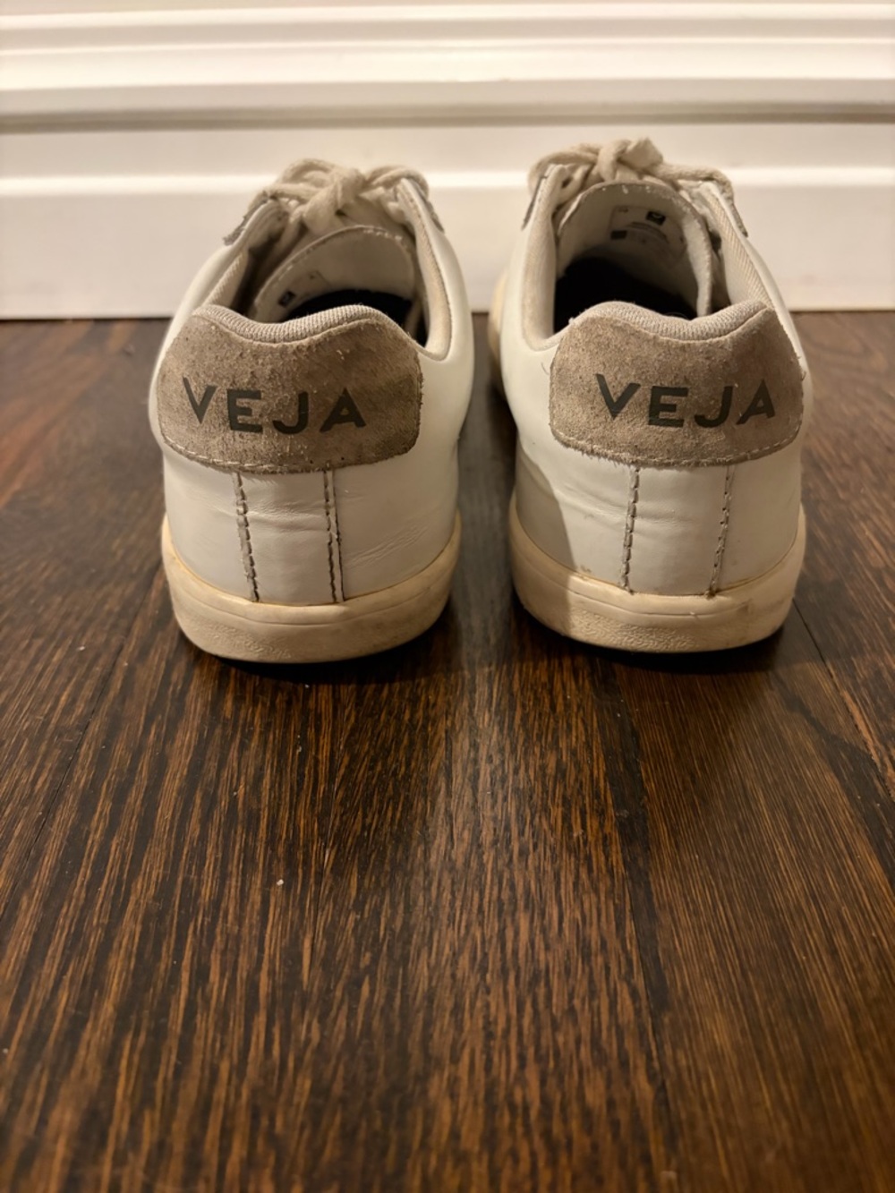 Veja Esplar Leather White Sneaker, Sz 37 (US 6) - Picture 6 of 13